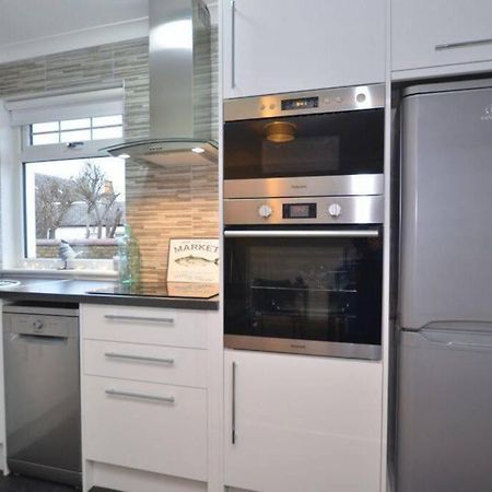 トルーンIdeally Located Modern Flatアパートメント エクステリア 写真